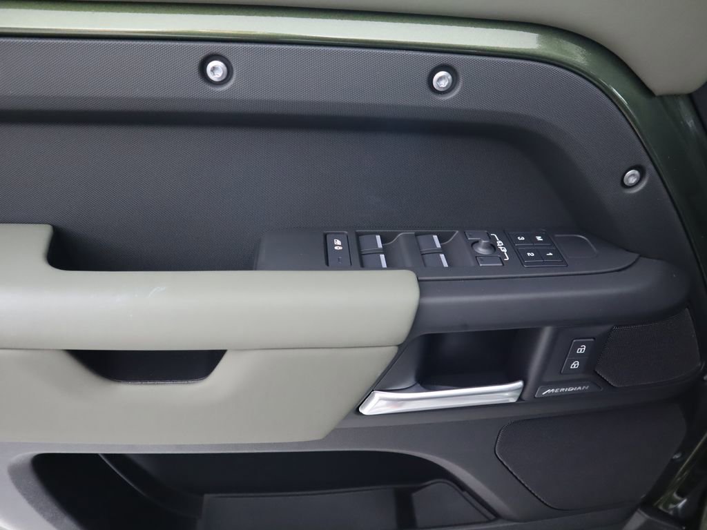New 2026 Land Rover Defender 110 S image 24