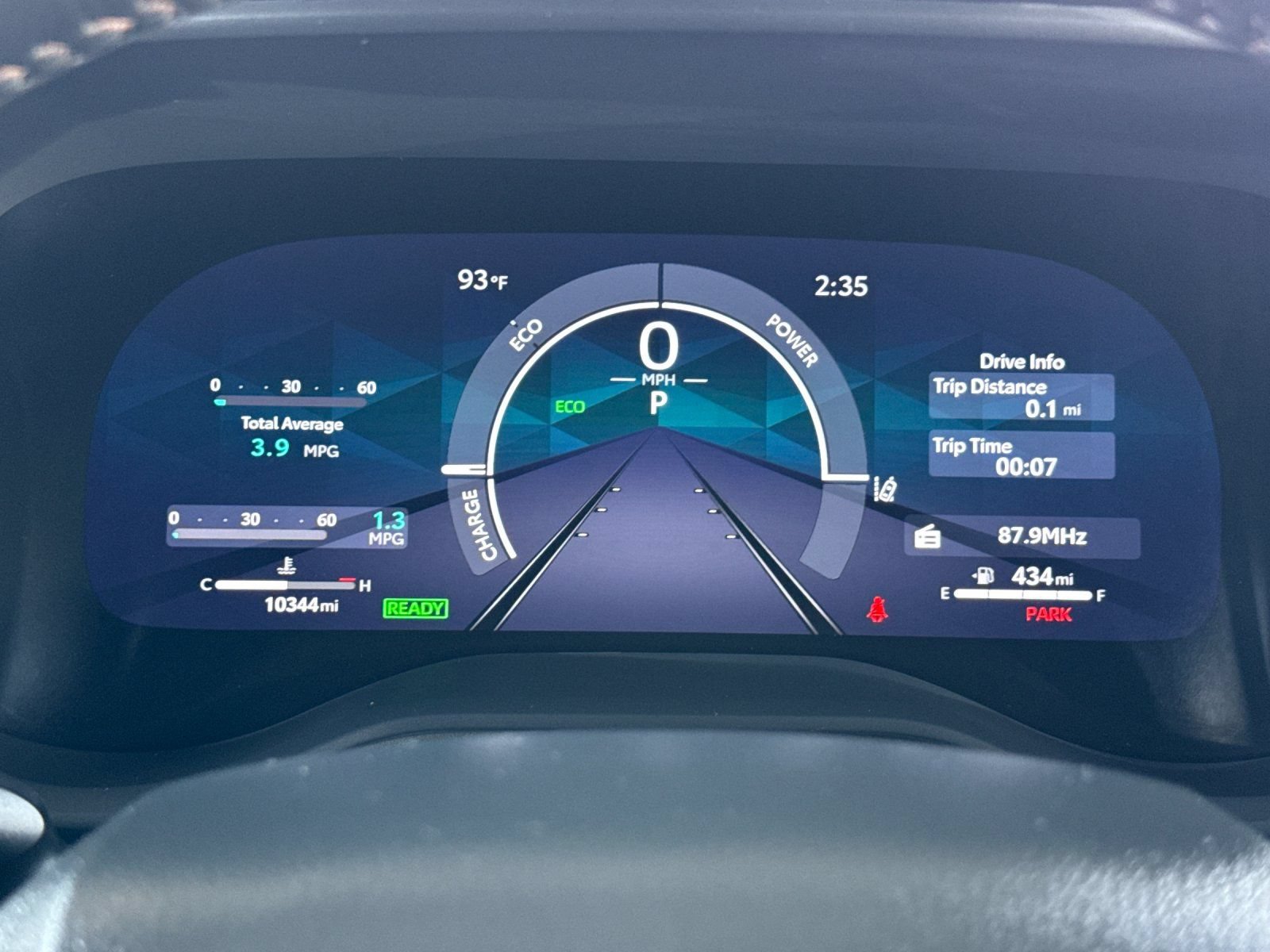 Used 2025 Toyota Sienna Platinum FWD image 25