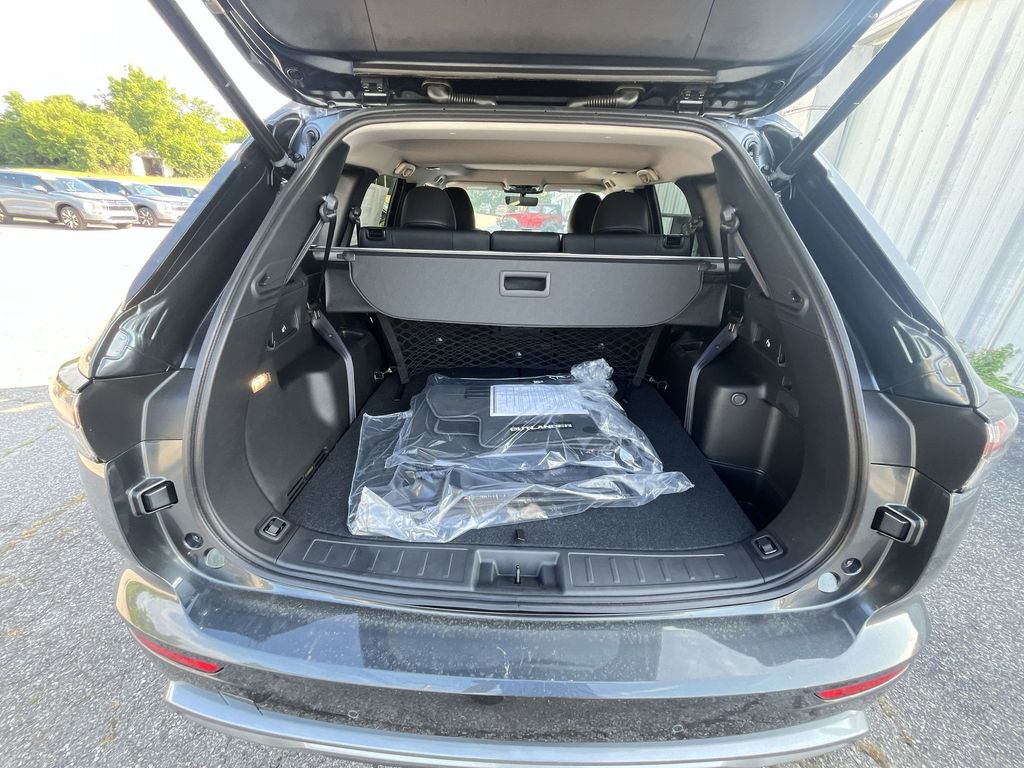 New 2025 Mitsubishi Outlander SE image 24