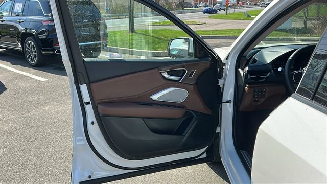 Certified 2024 Acura RDX SH-AWD w/ Advance Package image 8