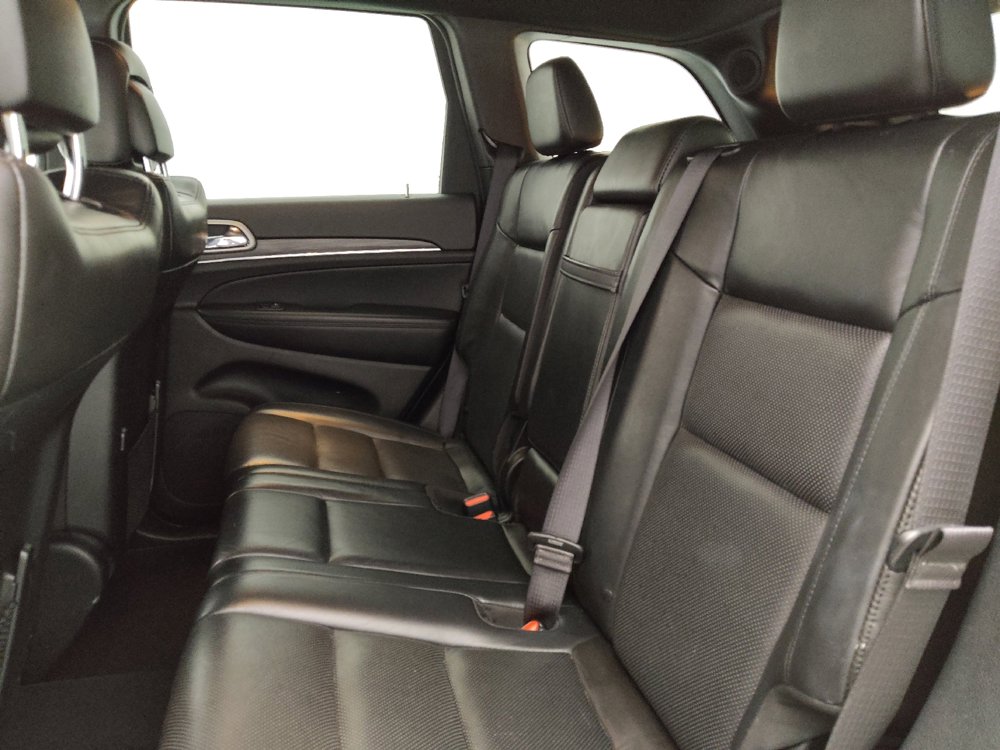 Used 2021 Jeep Grand Cherokee Limited w/ Luxury Group II RWD image 18