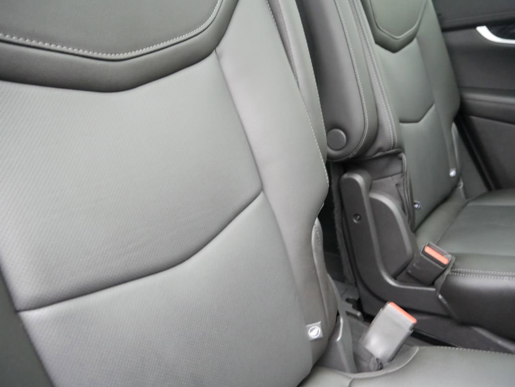 Used 2024 Cadillac XT6 Premium Luxury w/ Technology Package image 31