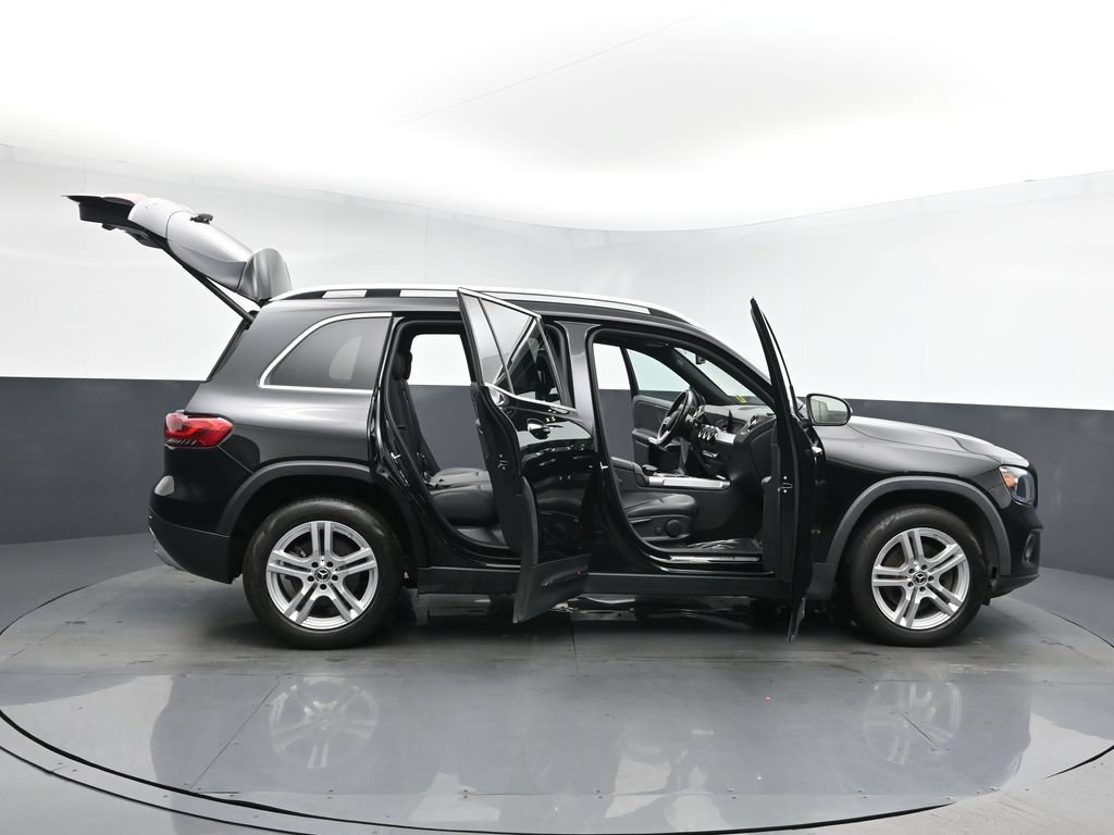 Used 2022 Mercedes-Benz GLB 250 4MATIC image 24