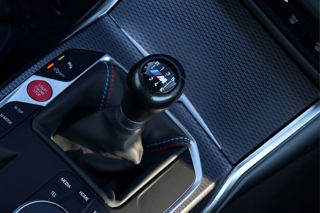 Used 2023 BMW M2 w/ Lighting Package image 40