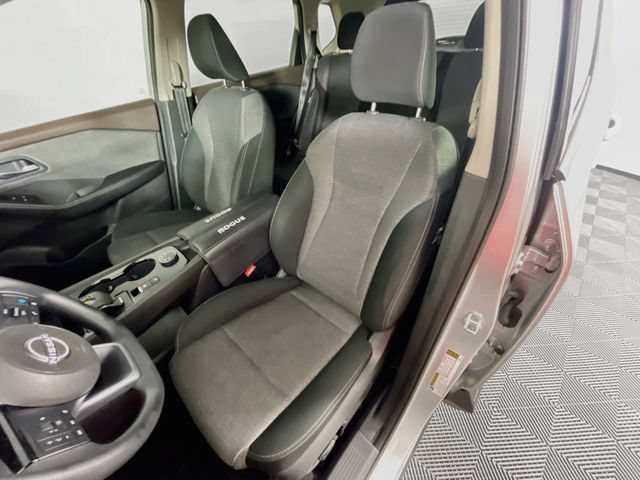 Used 2023 Nissan Rogue SV AWD/4WD image 20