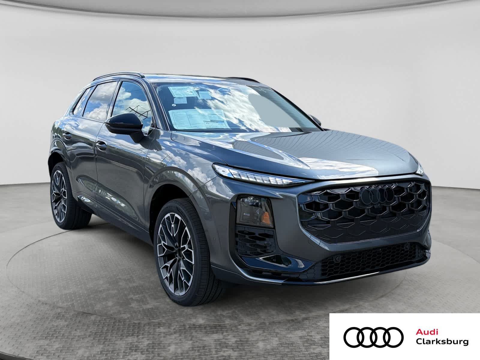 New 2026 Audi Q3 quattro 2.0T AWD/4WD image 3