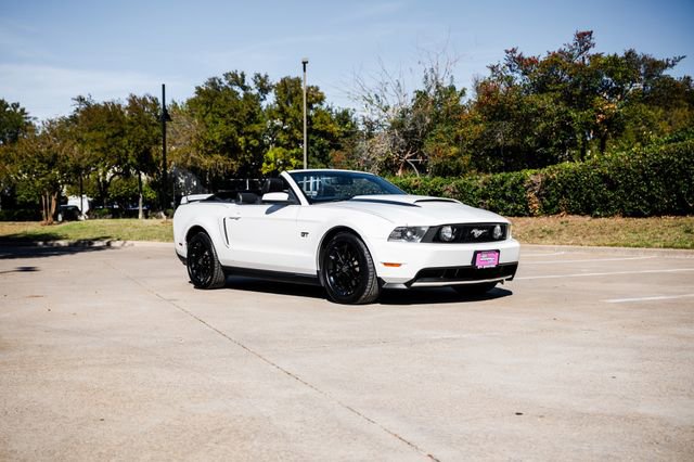 Used 2010 Ford Mustang GT Premium image 52