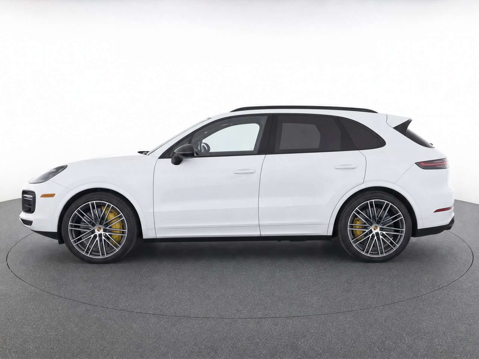 Certified 2020 Porsche Cayenne Turbo w/ Assistance Package AWD/4WD image 6