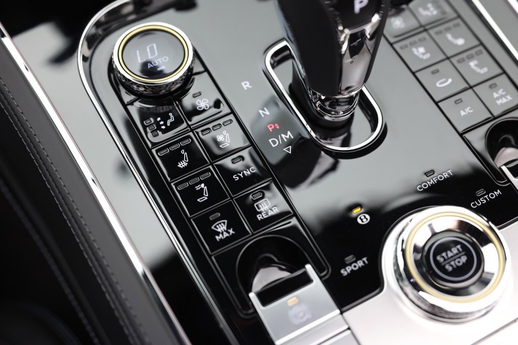 Used 2025 Bentley Continental GTC image 19