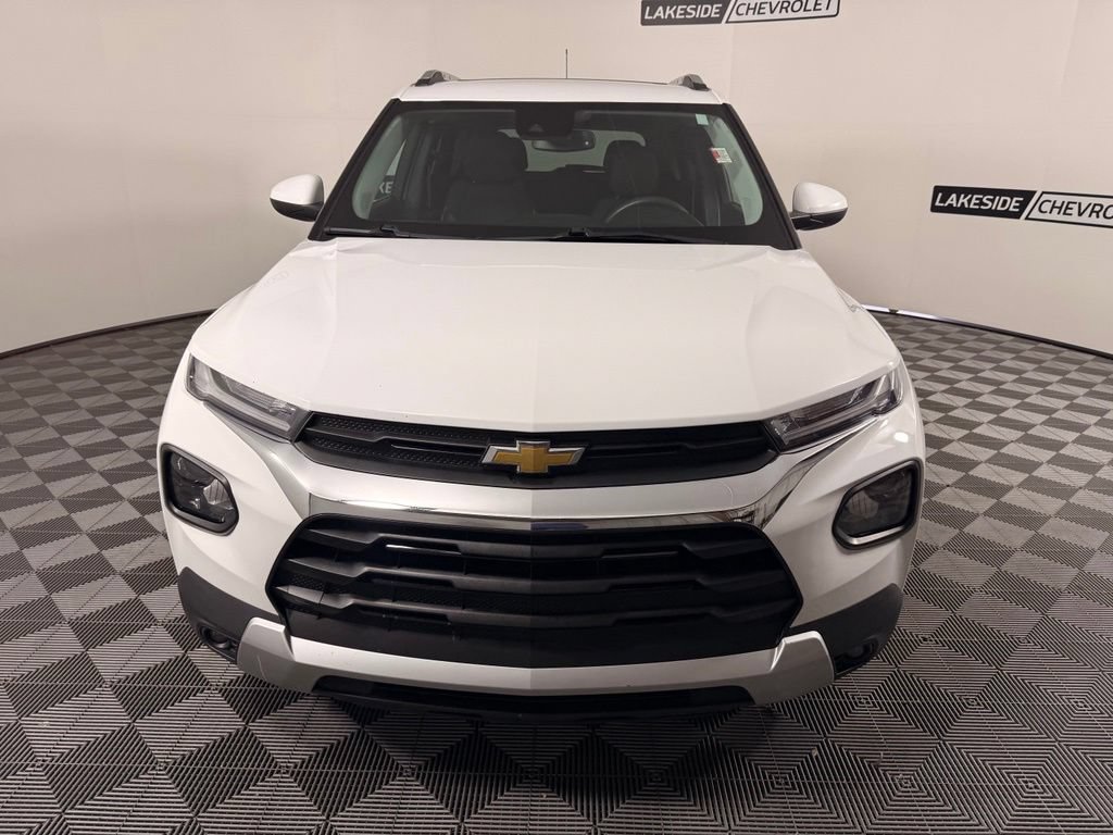 Used 2022 Chevrolet TrailBlazer LT w/ Sun and Liftgate Package FWD image 9