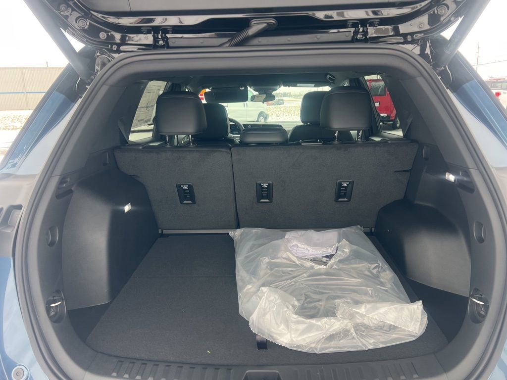 New 2026 Chevrolet Equinox LT w/ Convenience Package II image 35