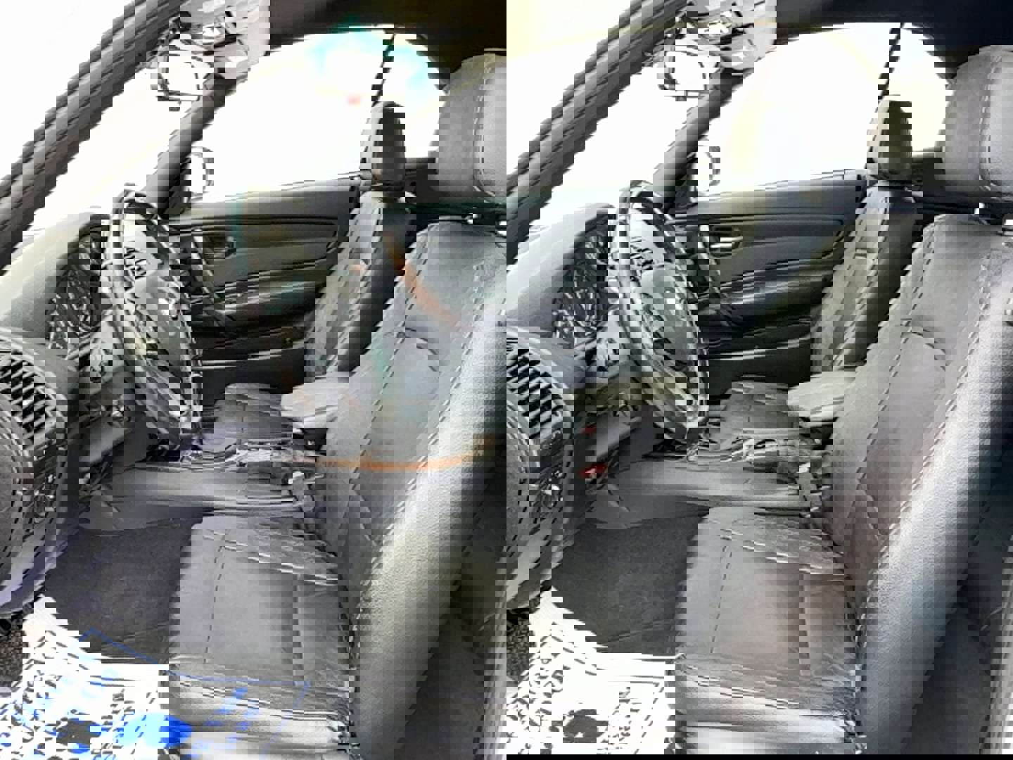 Used 2011 BMW 128i Convertible image 10