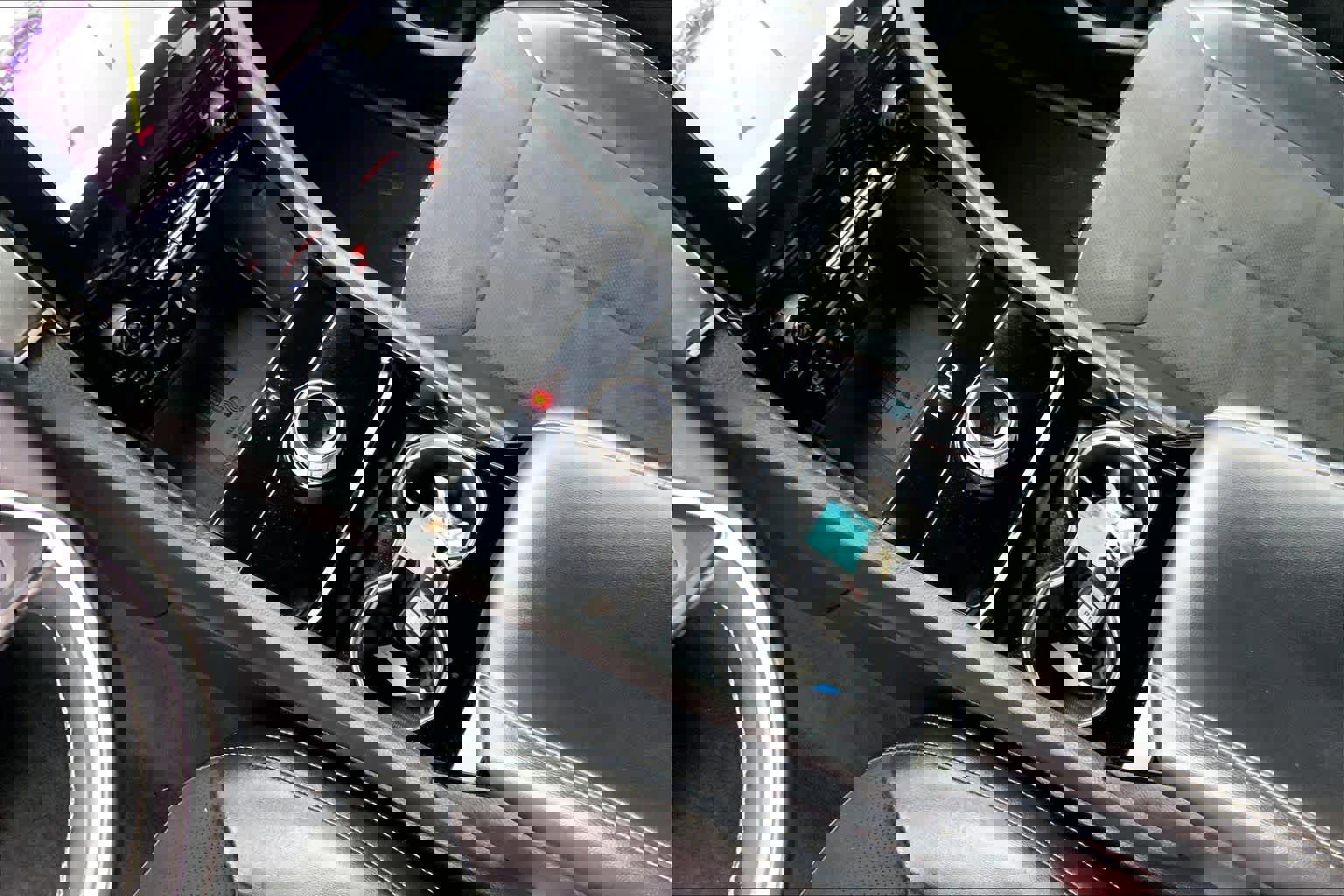 Used 2022 Jeep Grand Cherokee Altitude AWD/4WD image 15