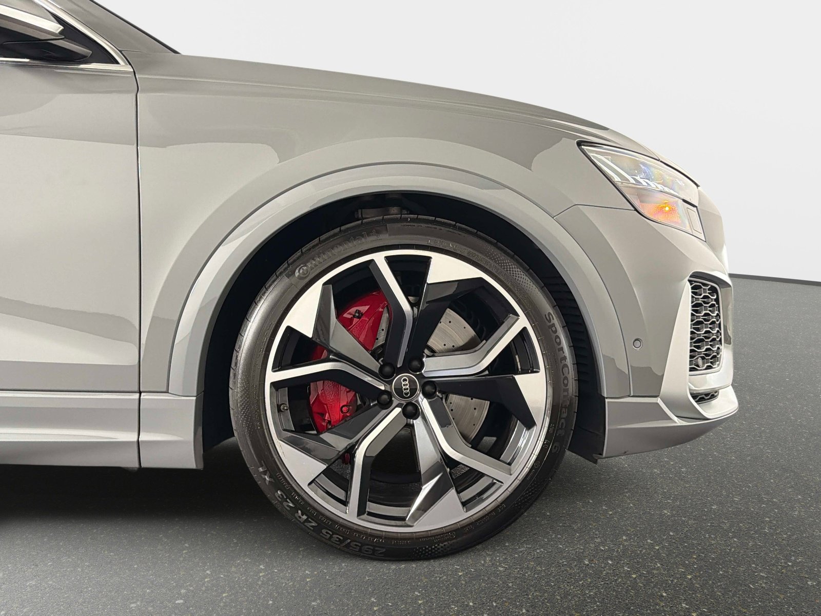Used 2024 Audi RS Q8 AWD/4WD image 22