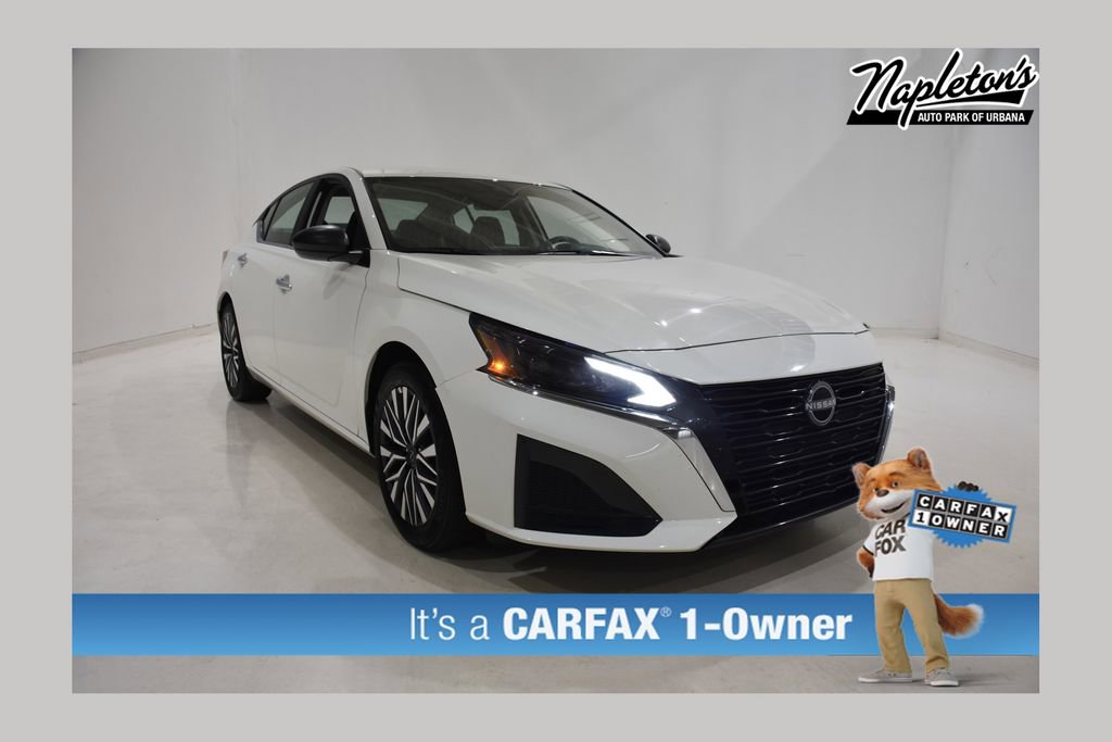 Used 2025 Nissan Altima 2.5 SV image 1