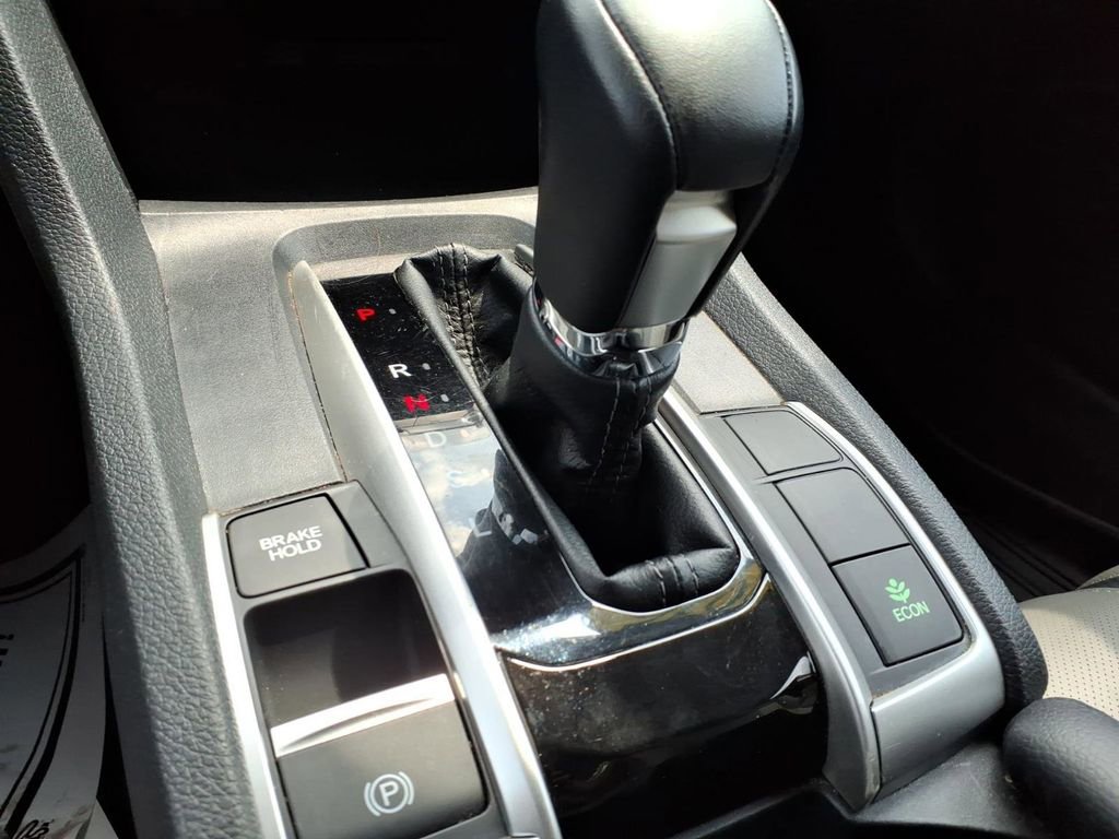 Used 2016 Honda Civic Touring image 22