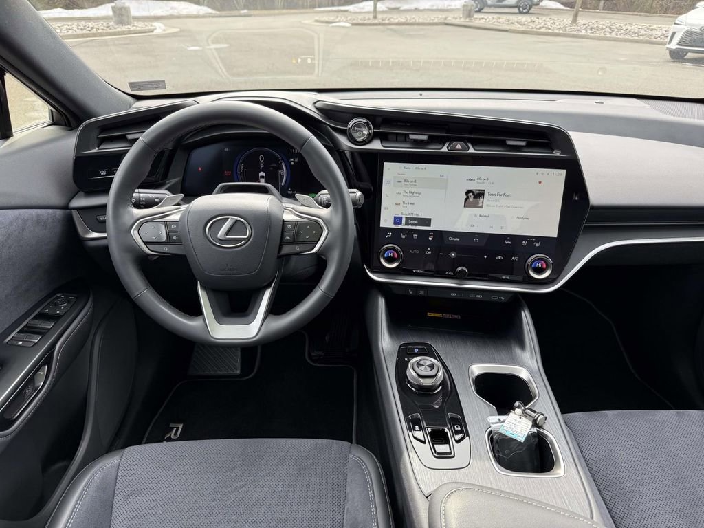 Used 2023 Lexus RZ 450e Premium w/ Accessory Package (Z1) image 8