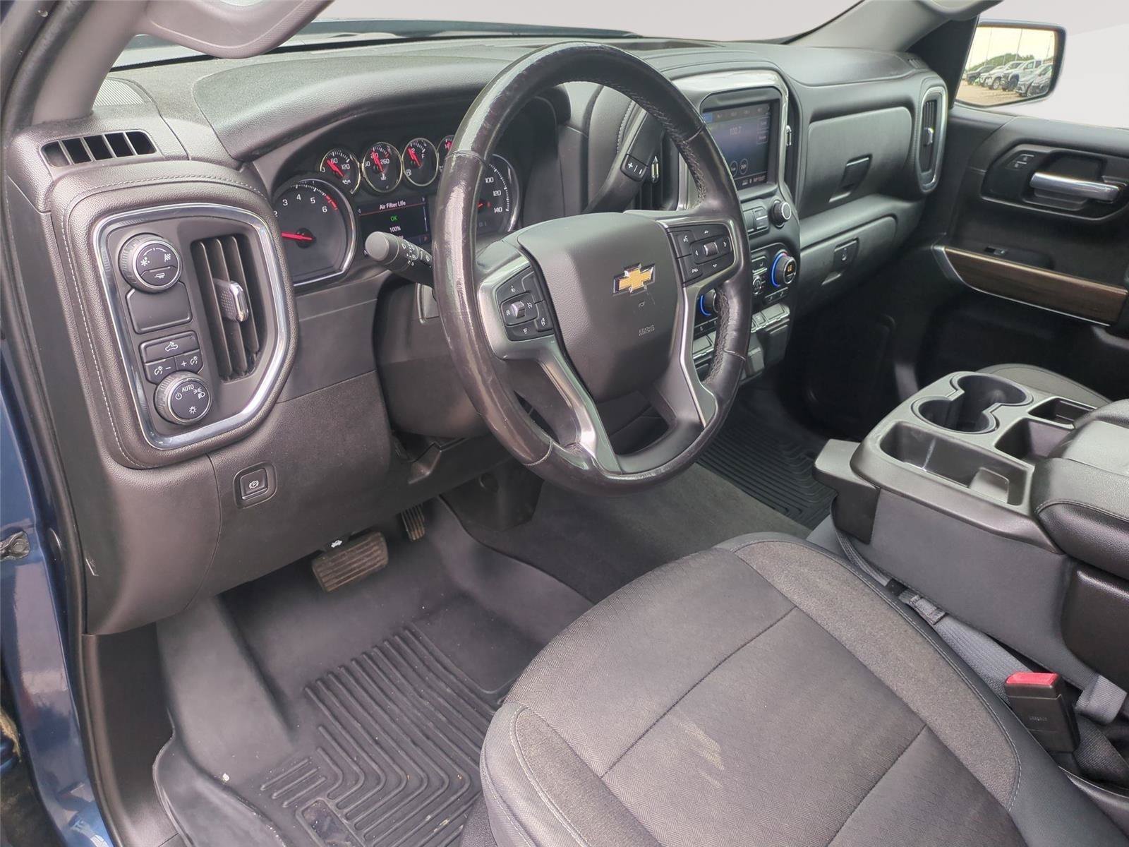 Used 2019 Chevrolet Silverado 1500 LT w/ All-Star Edition RWD image 16