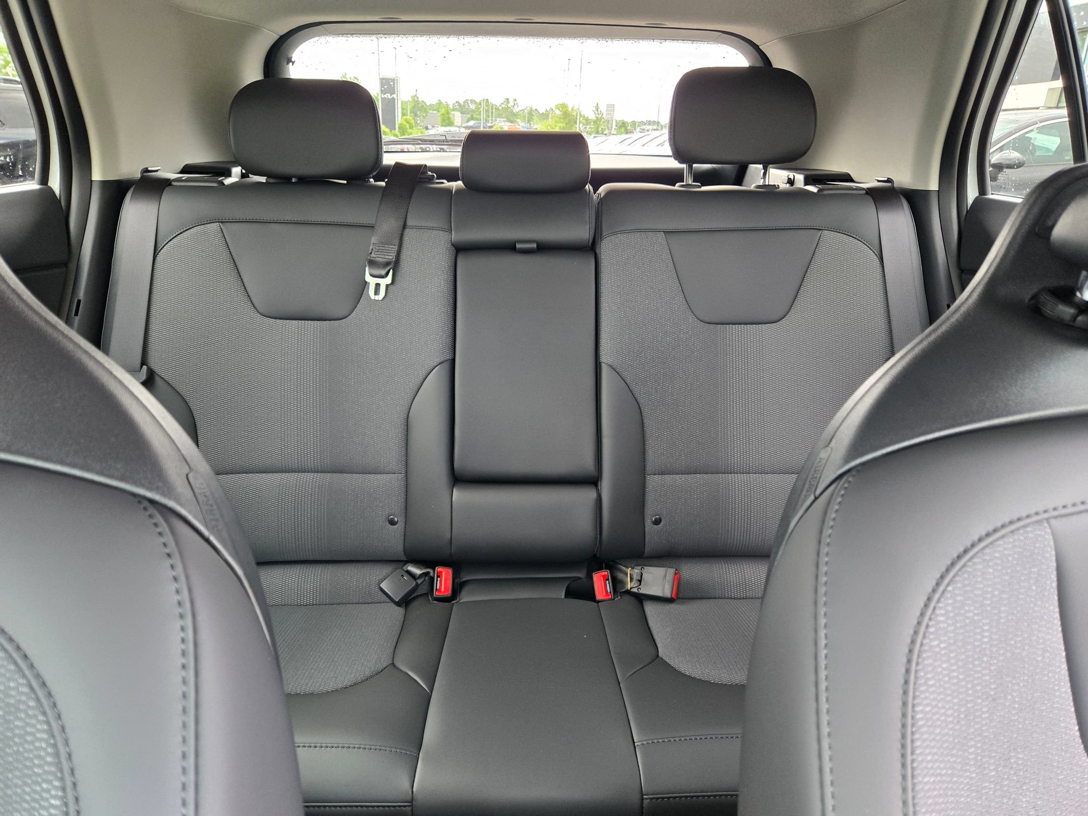 New 2026 Kia Niro EX FWD image 13