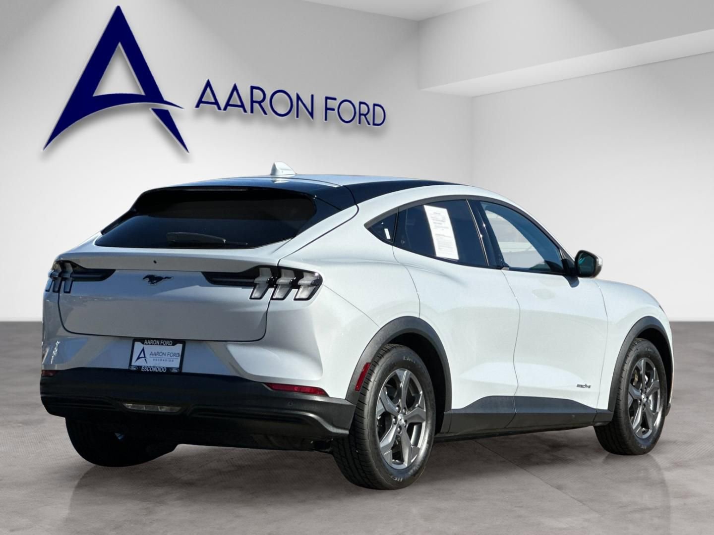 Used 2021 Ford Mustang Mach-E Select image 5