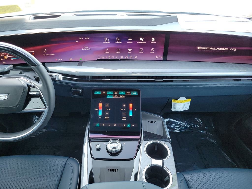 Used 2025 Cadillac Escalade IQ Sport 2 image 14