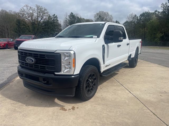 Used 2023 Ford F350 XL image 3