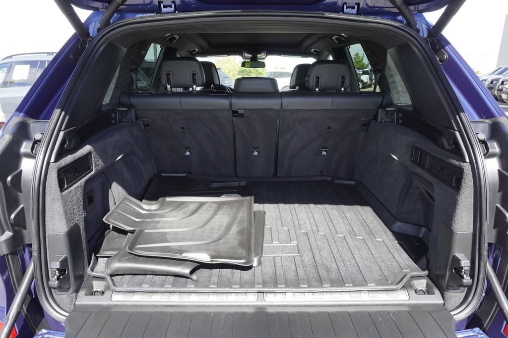 Used 2023 BMW X5 xDrive45e w/ Executive Package AWD/4WD image 31