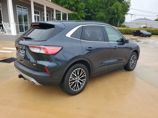 Used 2022 Ford Escape Titanium w/ Titanium Premium Package FWD image 10