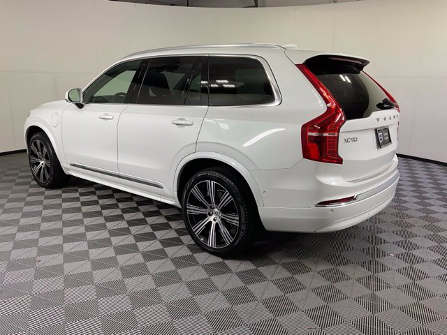 Certified 2024 Volvo XC90 T8 Plus w/ Protection Package Premier AWD/4WD image 4