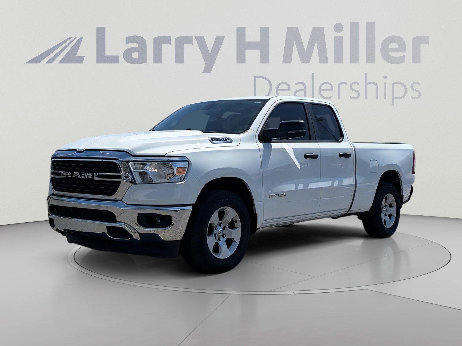 Used 2024 RAM 1500 Big Horn RWD image 2