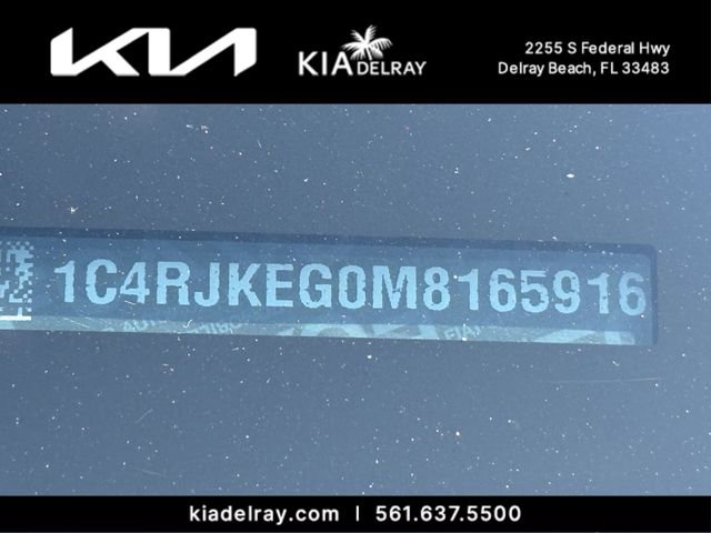 Used 2021 Jeep Grand Cherokee L Summit w/ Luxury Tech Group V AWD/4WD image 10