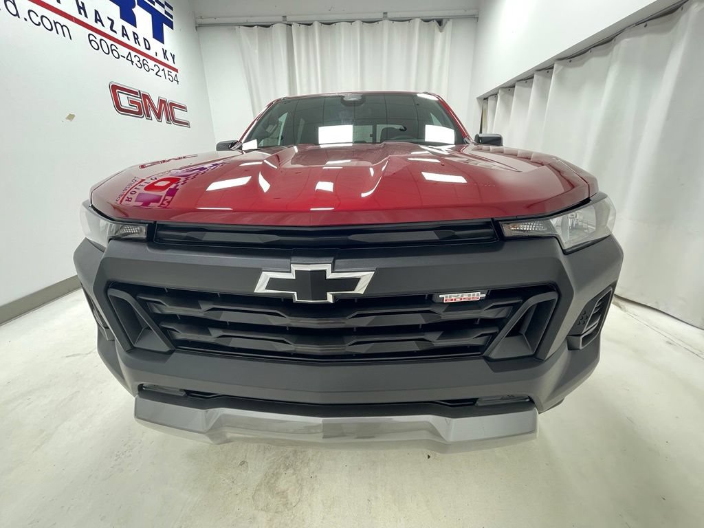 New 2026 Chevrolet Colorado Trail Boss AWD/4WD image 2