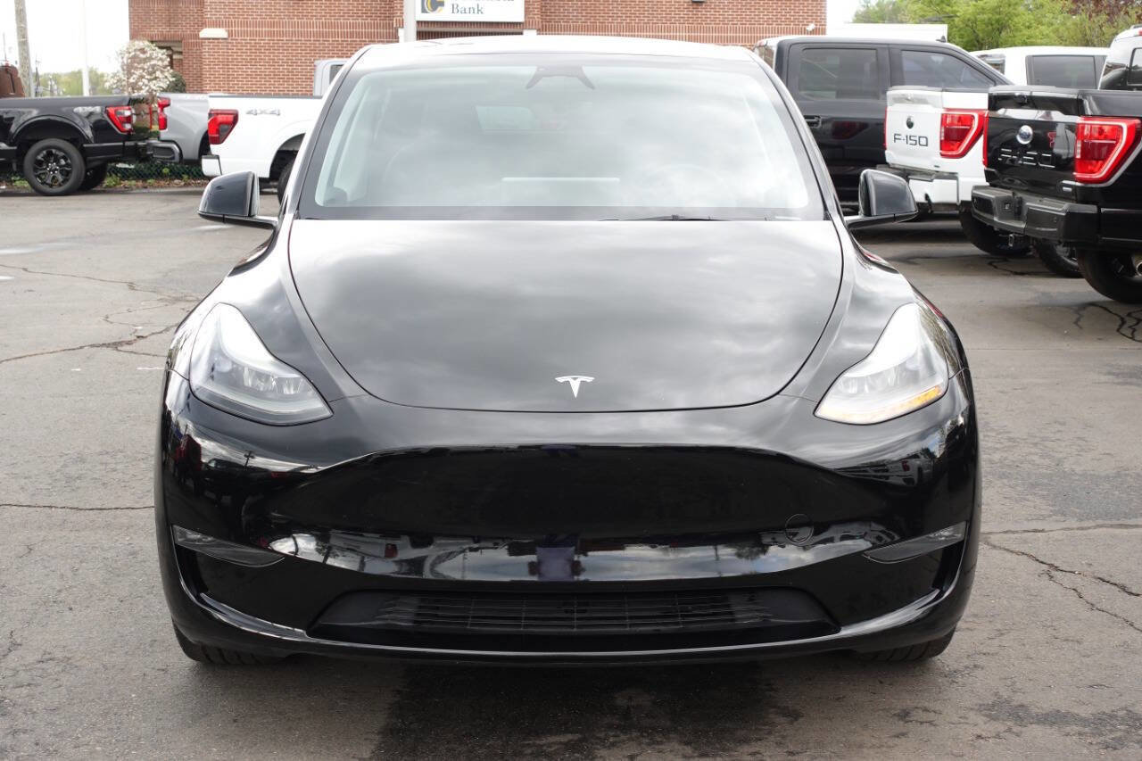Used 2024 Tesla Model Y Long Range image 5