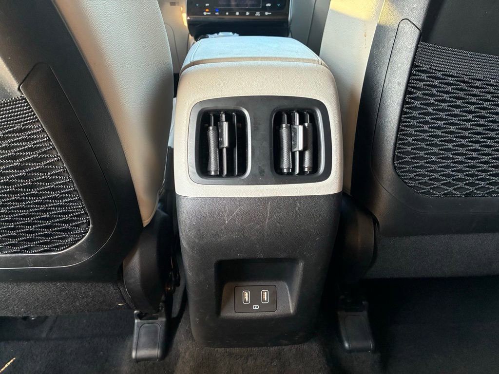 Used 2023 Hyundai Tucson Limited image 17