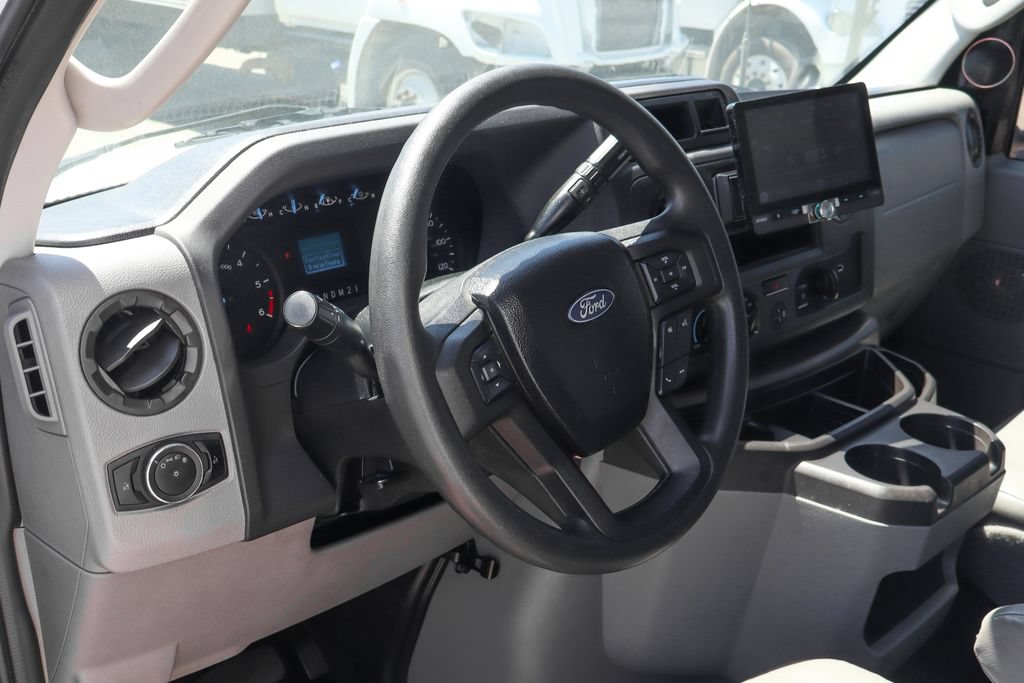 Used 2024 Ford E-450 and Econoline 450 Super Duty w/ Power Windows & Locks Group RWD image 21