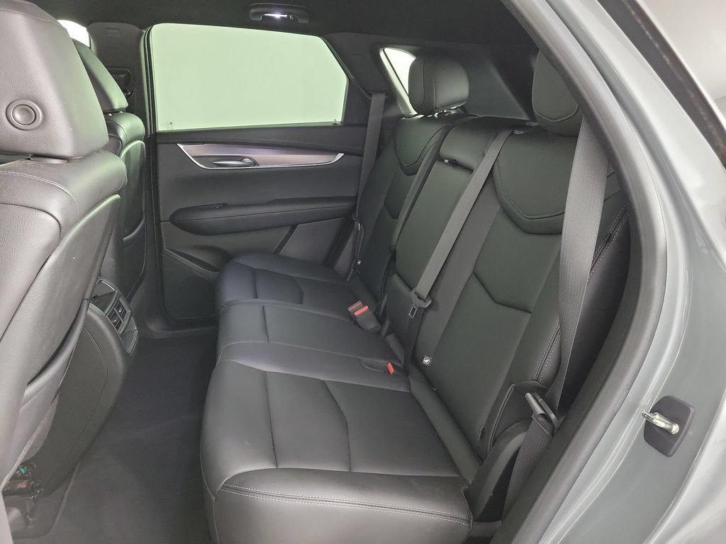 Certified 2023 Cadillac XT5 Luxury FWD image 11
