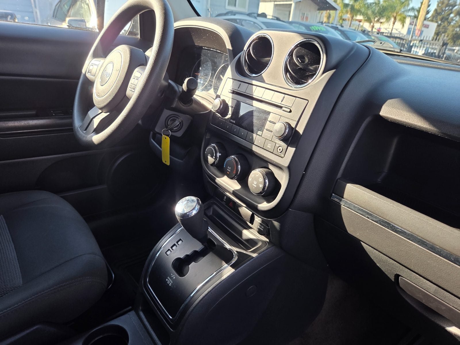 Used 2015 Jeep Patriot Sport w/ Power Value Group FWD image 15