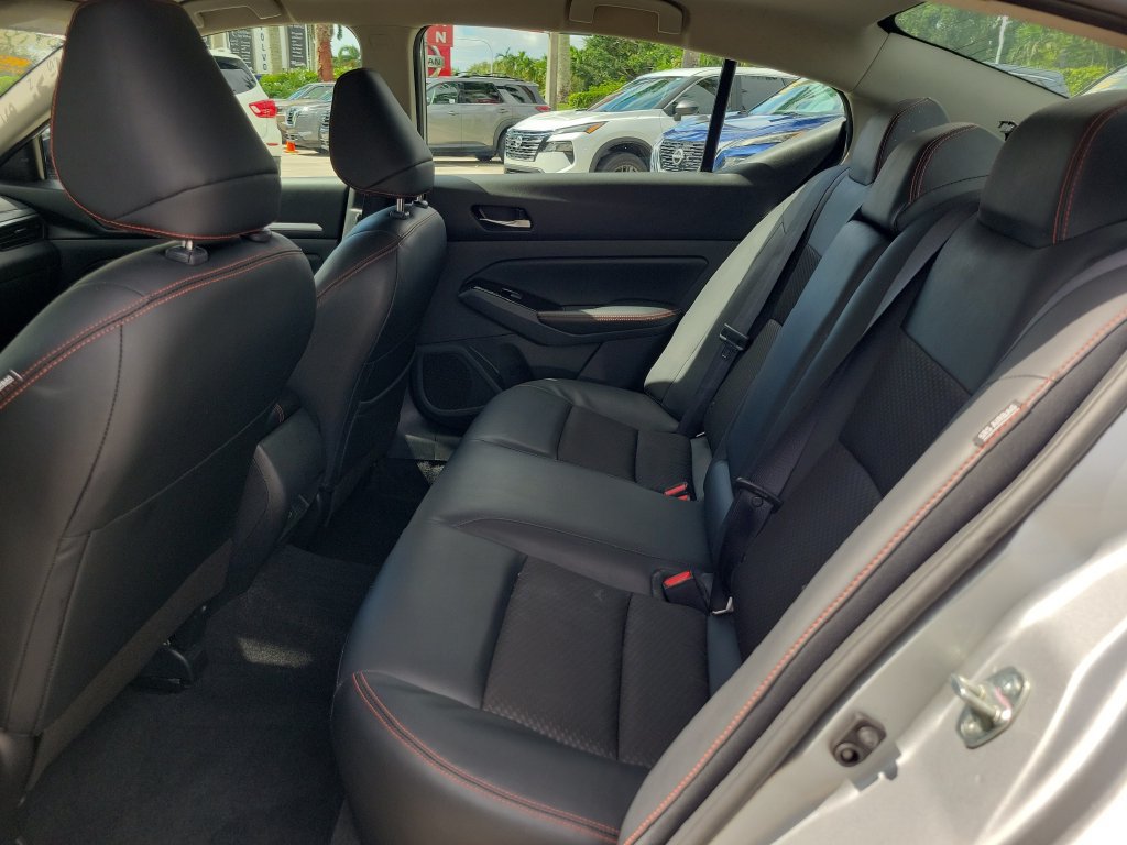 Certified 2024 Nissan Altima 2.5 SR FWD image 15