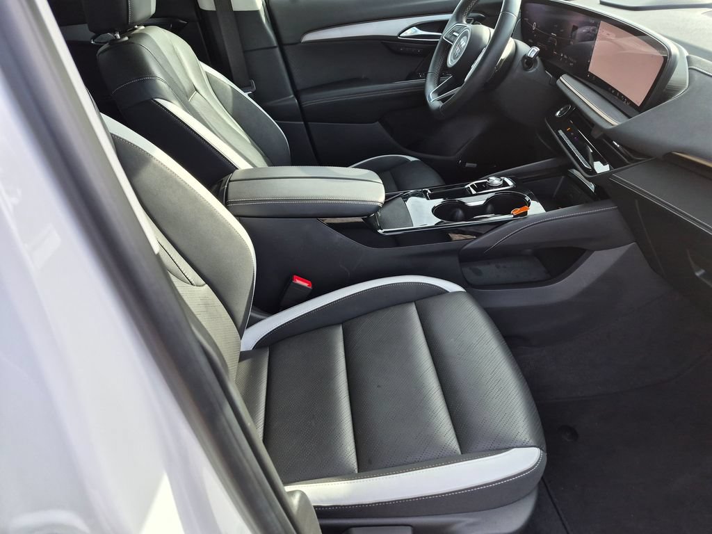 Used 2025 Buick Envision Sport Touring AWD/4WD image 20