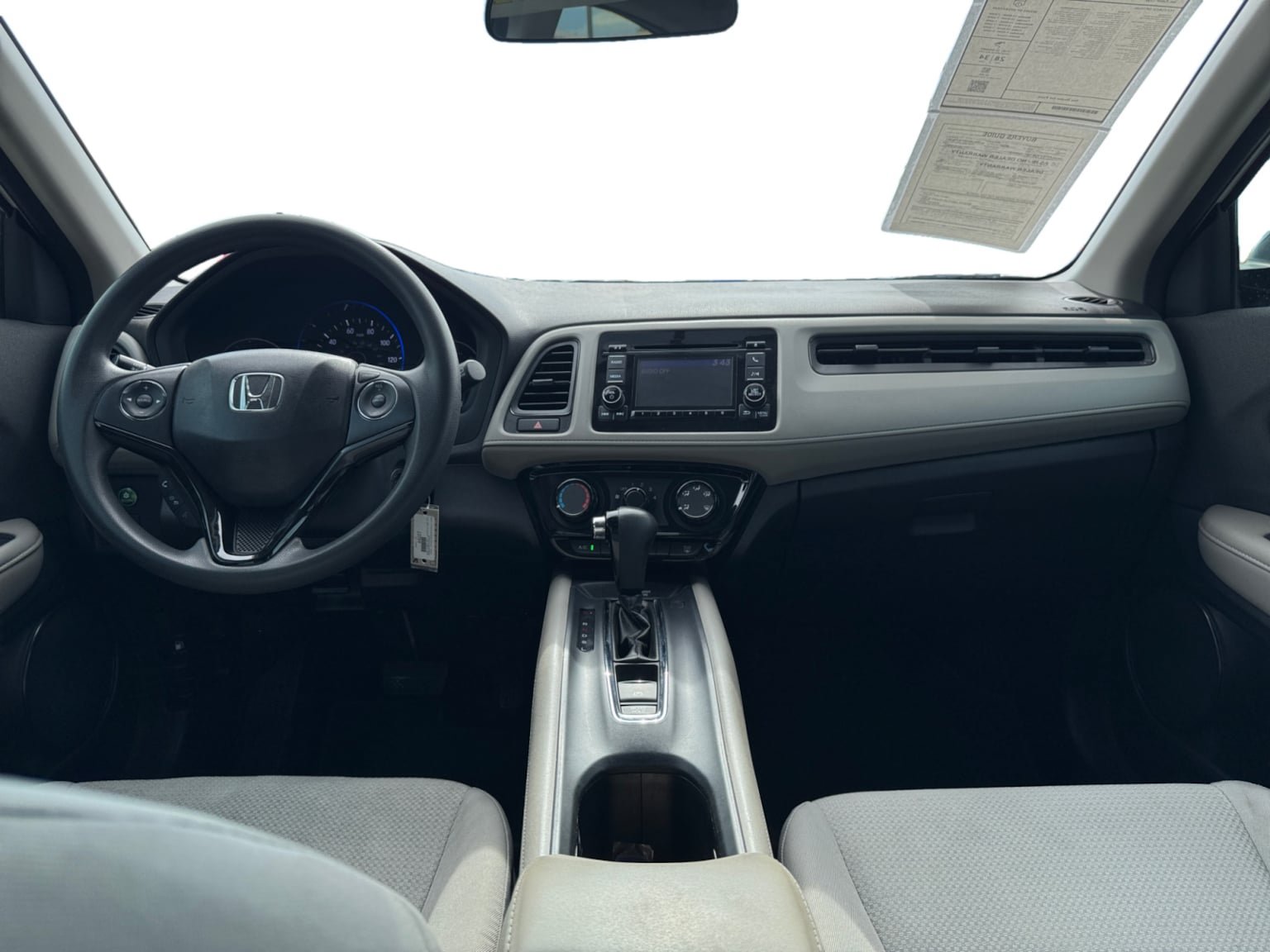 Used 2020 Honda HR-V LX image 12
