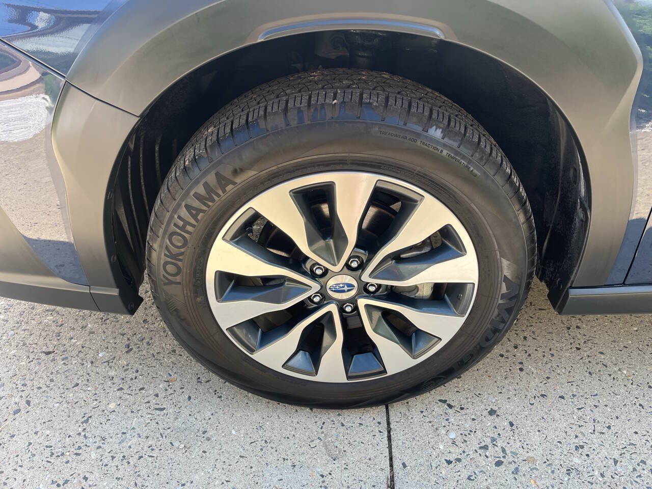 Used 2023 Subaru Outback Limited AWD/4WD image 5