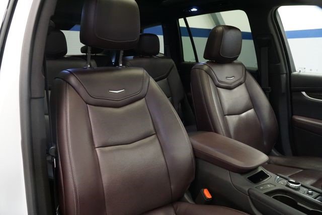 Certified 2022 Cadillac XT6 Premium Luxury w/ Technology Package image 11
