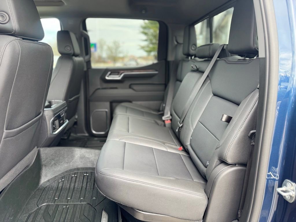Used 2023 GMC Sierra 1500 SLT w/ SLT Premium Package image 25