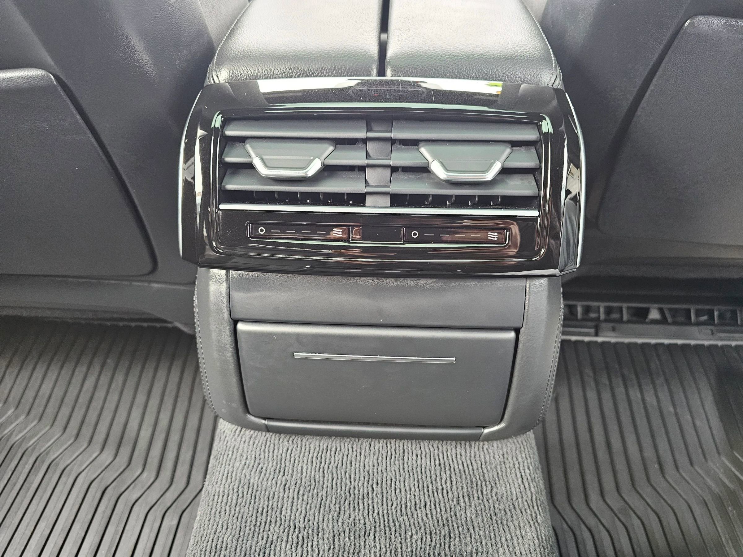 Used 2021 Audi A8 L 3.0T image 19