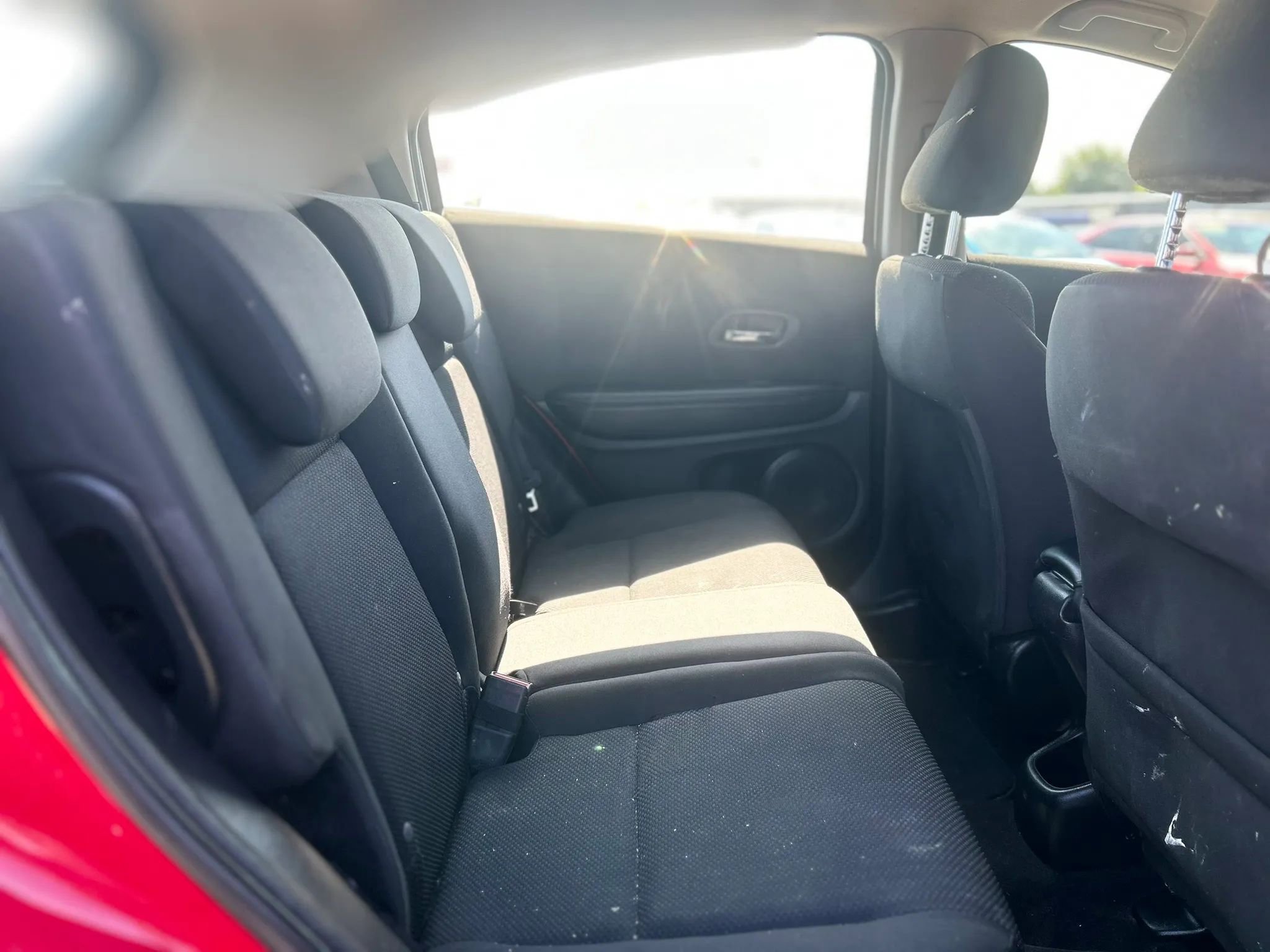 Used 2017 Honda HR-V LX image 38