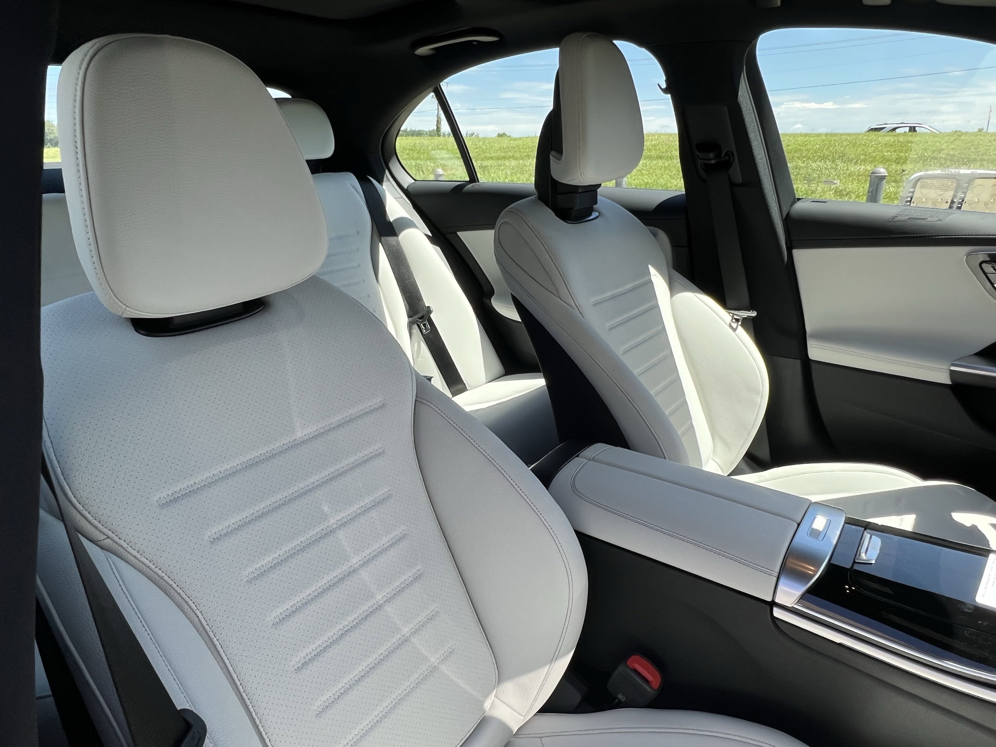 New 2025 Mercedes-Benz C 300 4MATIC Sedan image 21