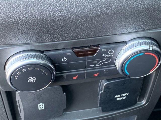 Used 2021 Ford Explorer Limited w/ Equipment Group 301A image 17