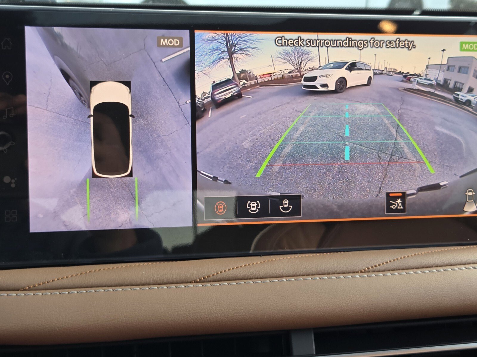 New 2026 INFINITI QX60 Autograph w/ Dark Cargo Package image 19