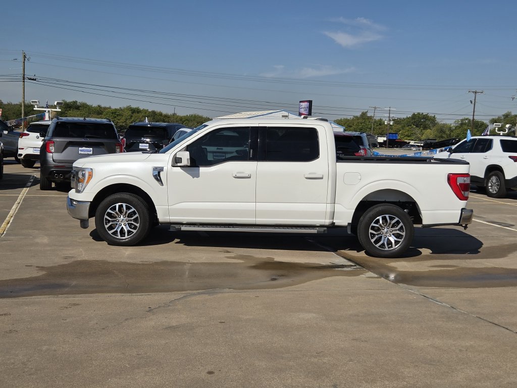 Used 2022 Ford F150 Lariat w/ Trailer Tow Package RWD image 4