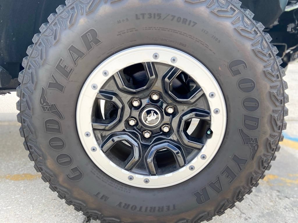 Used 2023 Ford Bronco Badlands AWD/4WD image 12
